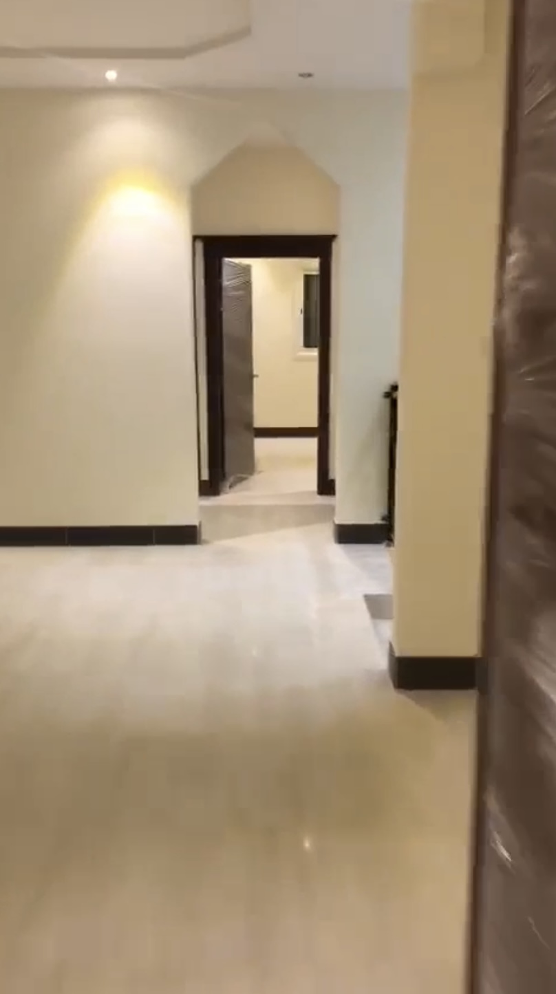 🏠 Duplex Apartment for Rent – Al Nozha District**  